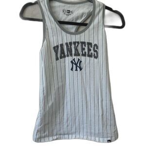 New Era Tank Top Women's Size S MLB NY Yankees Sequined Graphic Genuine Merch